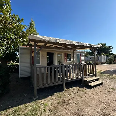 Rives Des Corbières Camping 3*