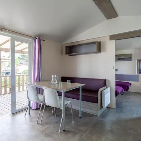 Rives Des Corbières Camping Leucate