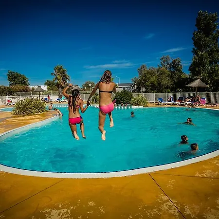 Camping Rives Des Corbières 3*