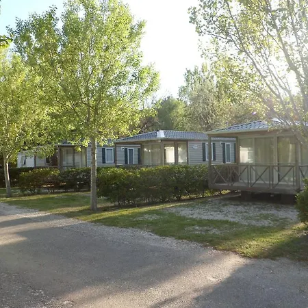 Κάμπινγκ Rives Des Corbieres Leucate