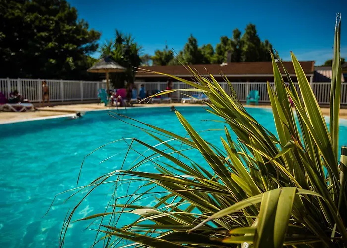 Rives Des Corbieres Camping Leucate