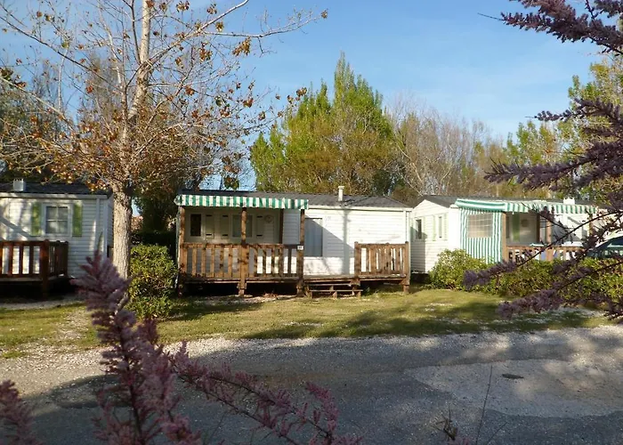 Parque de Campismo Rives Des Corbieres